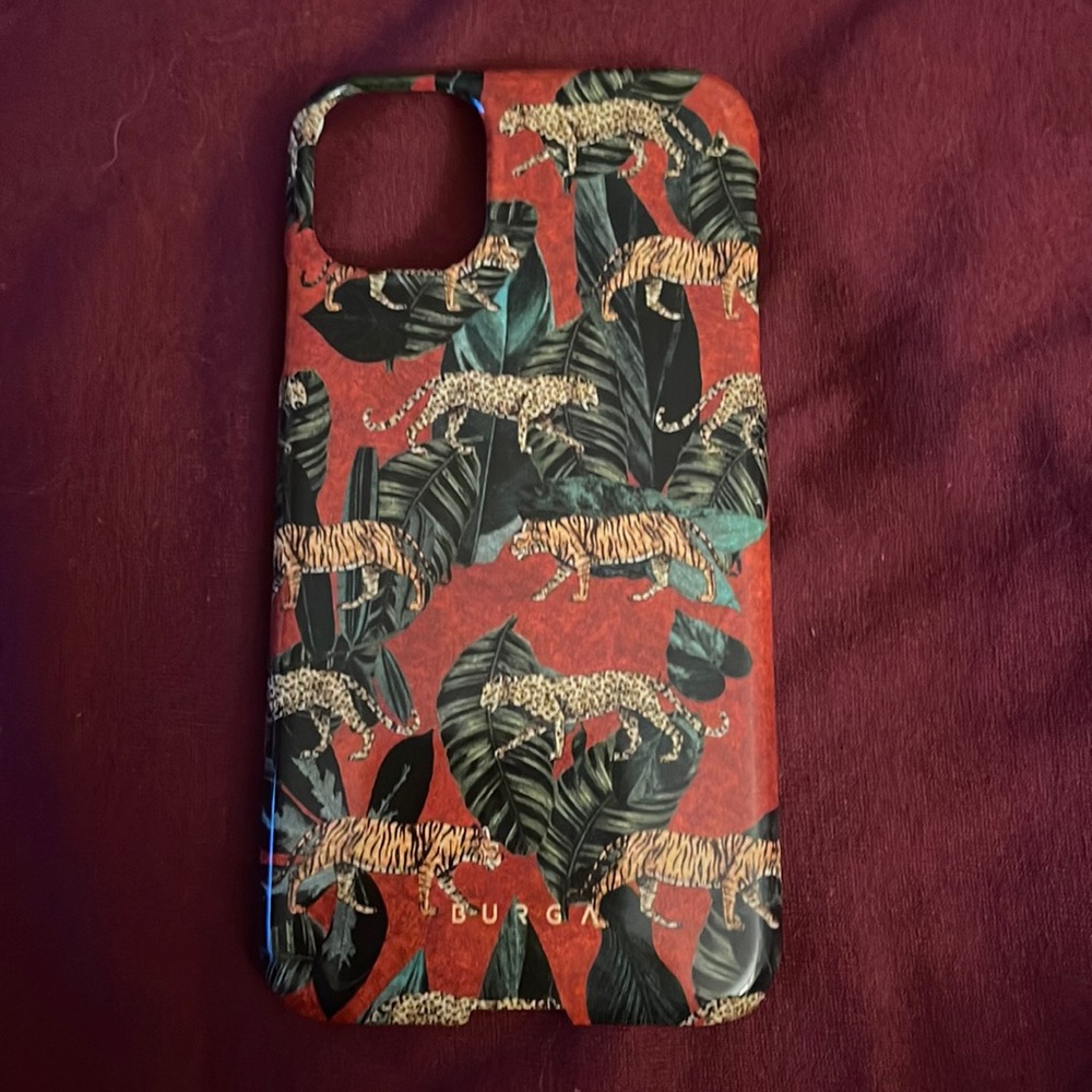 IPhone 11 phone case brand new never used.